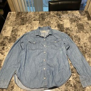 Hollister Girls Bottom Down Top Long Sleeve Shirt